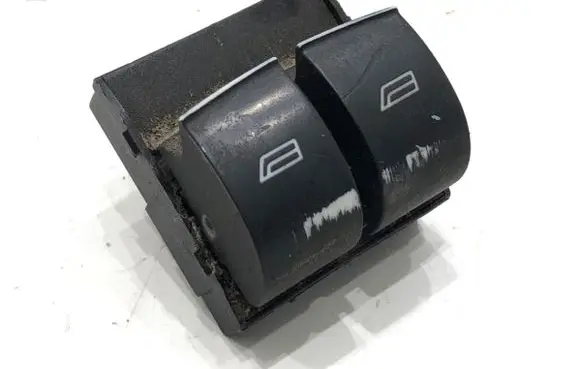 Audi A4 S4 B6 8E 8H Electric window control switch 8Z0959851A