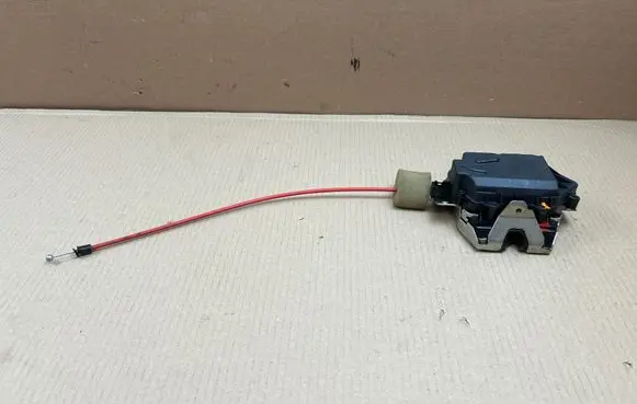 Mercedes-Benz ML W164 Tailgate/trunk/boot lock/catch/latch A2117400235