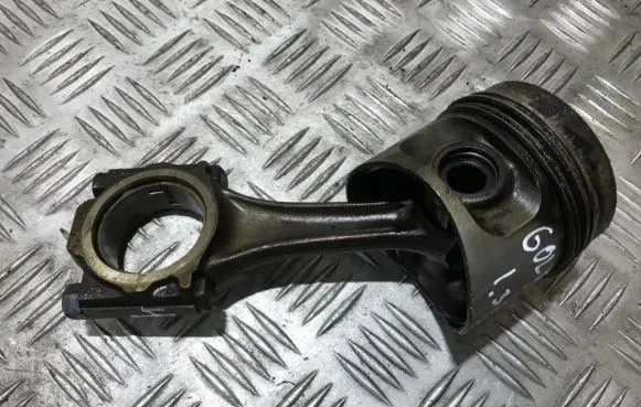 Volkswagen Golf II Piston with connecting rod 075193