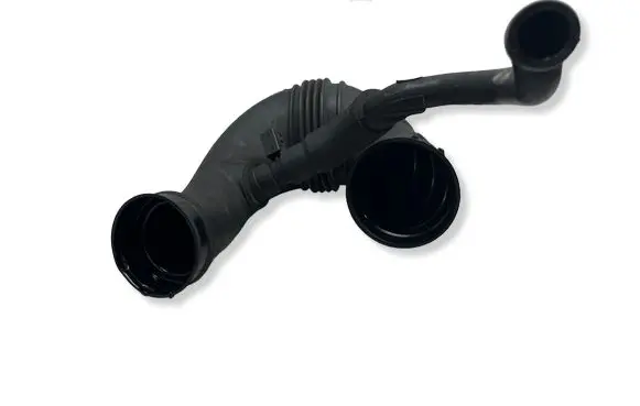 Mercedes-Benz C W203 Turbo air intake inlet pipe/hose A6460940297