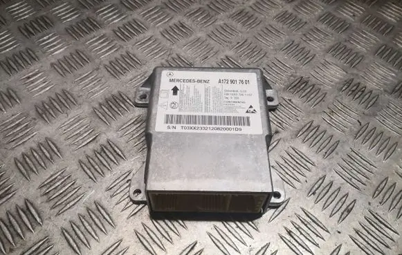 Mercedes-Benz SLK R172 Airbag control unit/module 1729017601 A1729017601