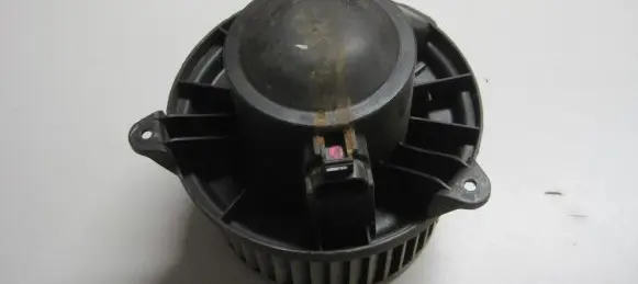 Ford Maverick Heater fan/blower 19D583