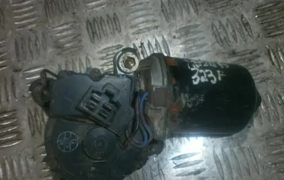 Mazda 323 F Wiper motor