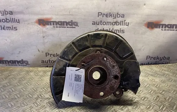 Volkswagen Touran I Front wheel hub