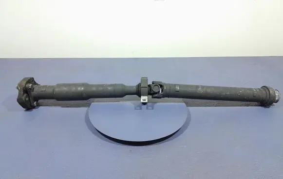 BMW Z4 E85 E86 Drive shaft (set) 8667509