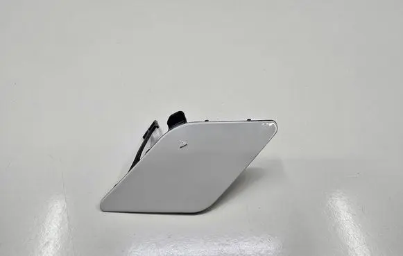 Hyundai i20 (BC3 BI3) Front tow hook cap/cover 86517Q0000