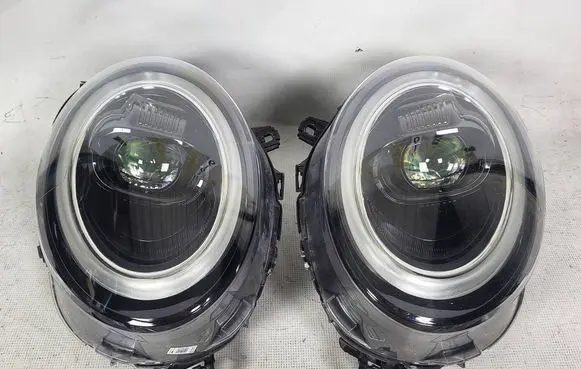 Mini One - Cooper F56 F55 Headlights/headlamps set 5A01961 5A01962
