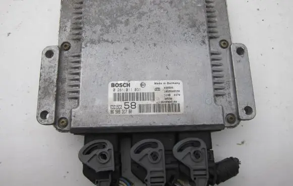 Fiat Ulysse Engine control unit/module 0281011031