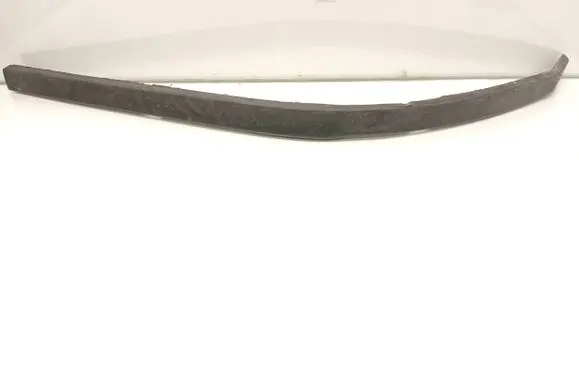 Front bumper lip