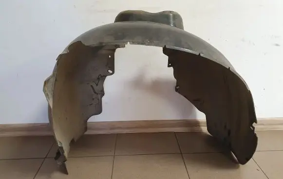 Ford C-MAX I Front wheel arch liner splash guards