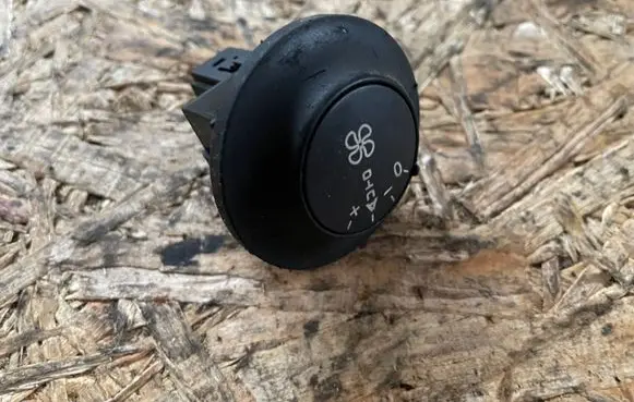 Peugeot 807 Interior fan control switch 1488941077