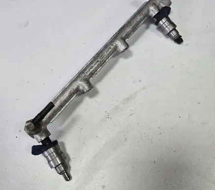 Ford Escort Fuel main line pipe 89SF9D280AB