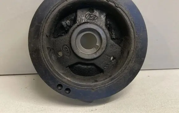 KIA Sorento Crankshaft pulley