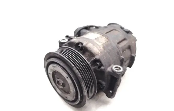 Audi Q7 4L Air conditioning (A/C) compressor (pump) 7L6820803J