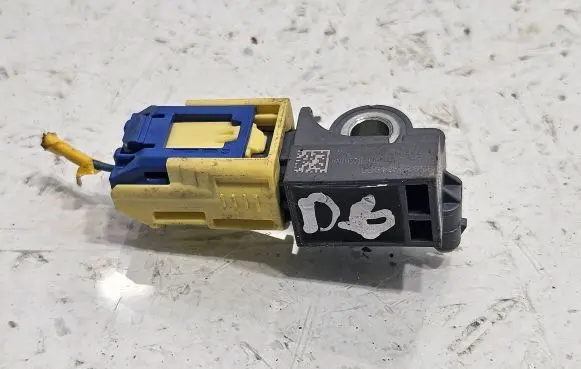 KIA Sportage Airbag deployment crash/impact sensor 95920B4000