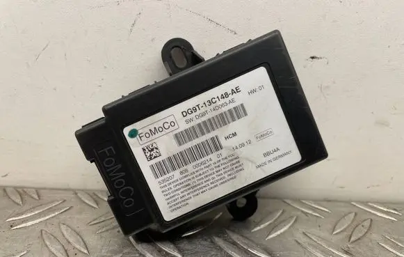 Lincoln MKZ II Light module LCM DG9T13C148AE