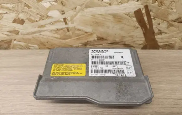 Volvo XC70 Airbag control unit/module P31295676 0285010709 T110121400351