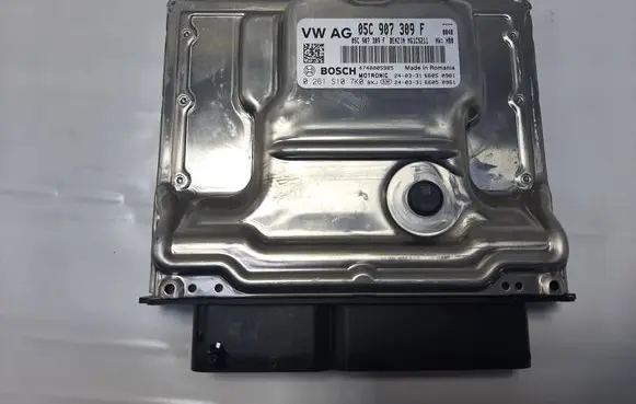 Seat Arona Engine control unit/module 05C907309F