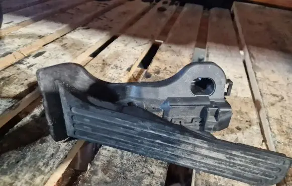 Audi A3 S3 8P Accelerator throttle pedal 1K1723503L