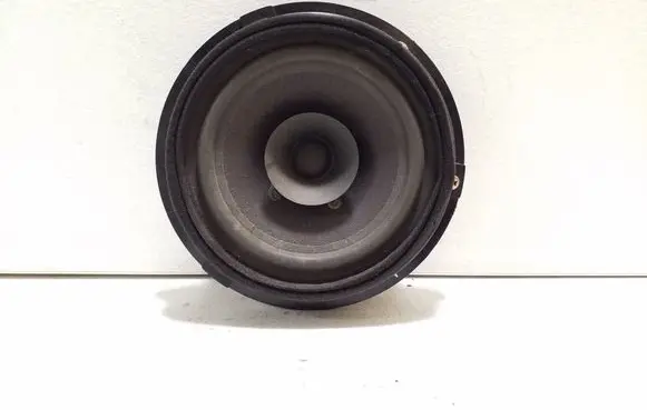 Suzuki Grand Vitara II Front door speaker 3910265J00