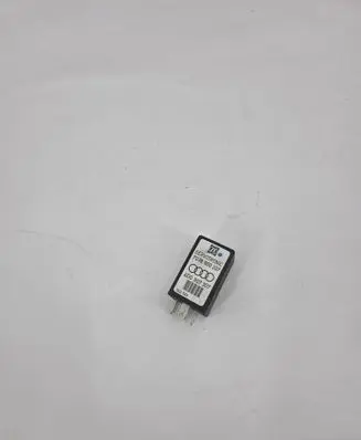 Audi A8 S8 D2 4D Other relay 7038900207 4D0907307