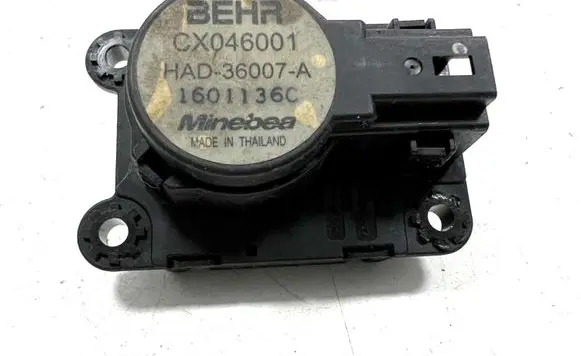 Citroen C3 Air flap motor/actuator CX046001 HAD36007A 1601136C