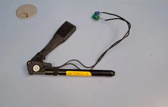 Opel Astra H Front seatbelt buckle 13127268 13130025
