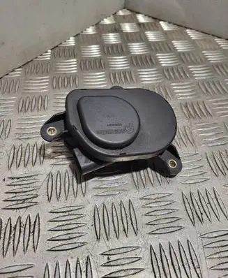 Mercedes-Benz E W211 Electric throttle body valve A6111500494 72264414