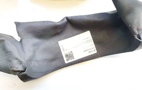 Audi A3 S3 8P Steering wheel column trim 8P1858345