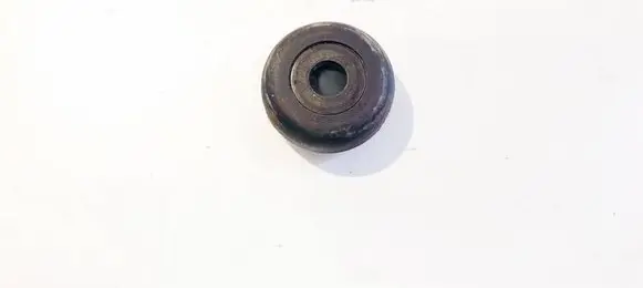 Suzuki Swift I Coil spring mount f22555413 f-225554.13