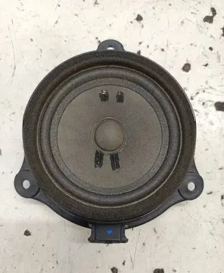 Audi A6 S6 C6 4F Front door speaker