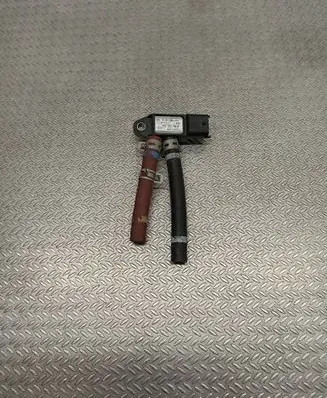 Renault Megane III Exhaust gas pressure sensor 0281006252 227702184R H8201238402