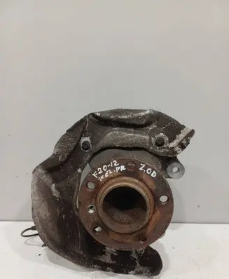 BMW 1 F20 F21 Front wheel hub 6792288