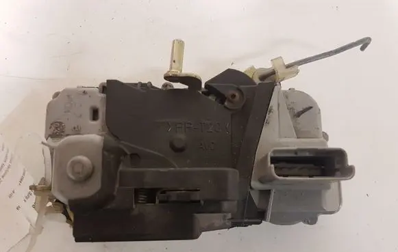 Citroen Xsara Picasso Front door lock