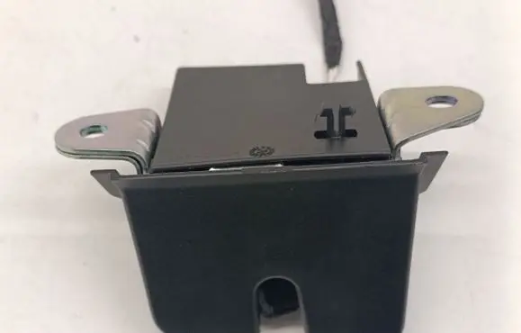 Tailgate/trunk/boot lock/catch/latch