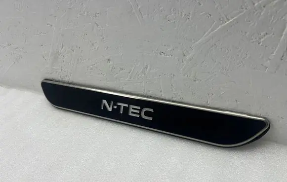 Nissan X-Trail T32 Side skirt front trim P194025