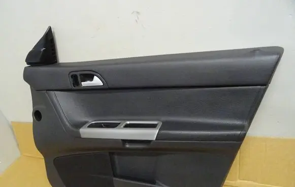 Volvo V50 Front door card panel trim 8679451