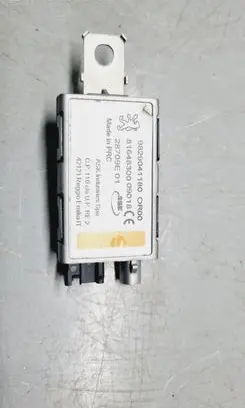 Citroen DS7 Crossback Aerial antenna amplifier 9829041180
