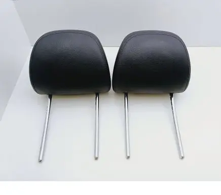 Mercedes-Benz B W245 Front seat headrest 