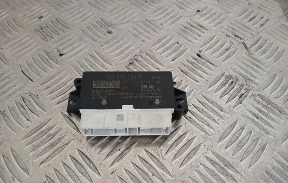 Volkswagen PASSAT B8 Parking PDC control unit/module 5Q0919294H 5Q0919294A