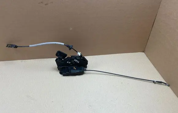 Volkswagen Crafter Front door lock 5TB837016A