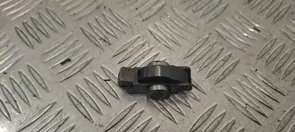 Chrysler Pacifica Valve rocker arm