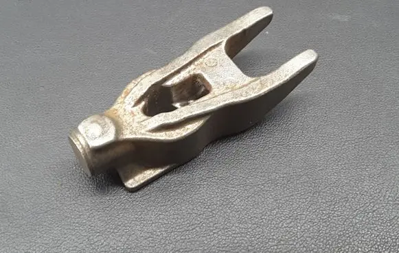 Citroen Berlingo Fuel Injector clamp holder 9811760780