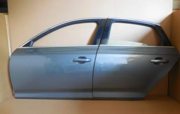 Audi A4 S4 B9 Front door 8W0