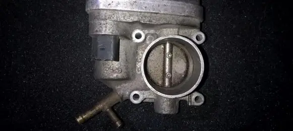 Skoda Fabia Mk1 (6Y) Throttle valve 047133062d 5ws02091