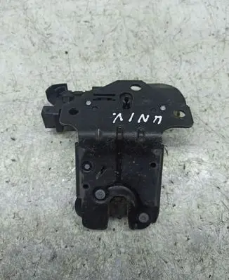 Audi A4 S4 B7 8E 8H Tailgate/trunk/boot lock/catch/latch