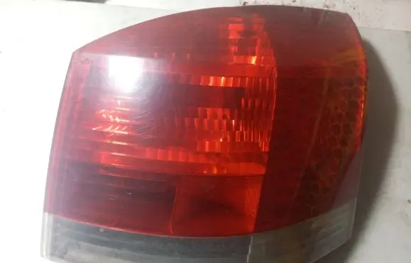 Opel Signum Rear/tail lights 13159862