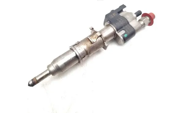 BMW 3 E90 E91 Fuel injector 7565137 756513702