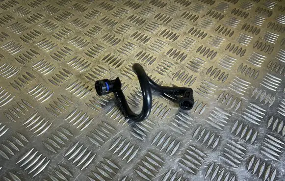 BMW 5 F10 F11 Vacuum line/pipe/hose 17765010