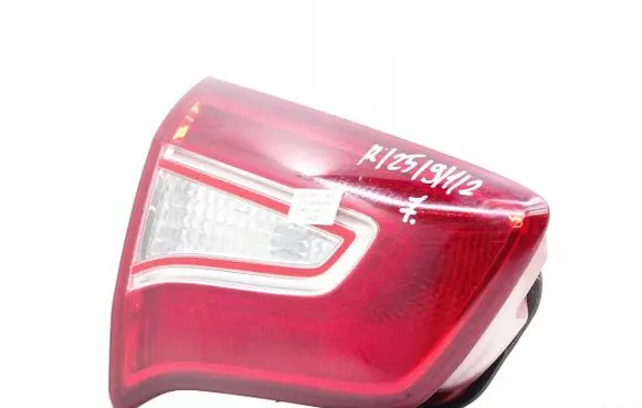KIA Sportage Tailgate rear/tail lights